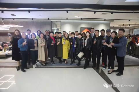 走進(jìn)標(biāo)桿——黛柏睿宜昌經(jīng)銷商經(jīng)營(yíng)思路分享